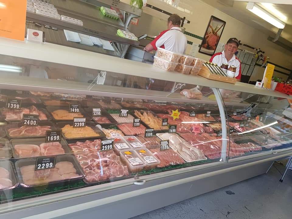 T & Js Family Meats | store | 31 Mitchell St, Stockton NSW 2295, Australia | 0249281000 OR +61 2 4928 1000
