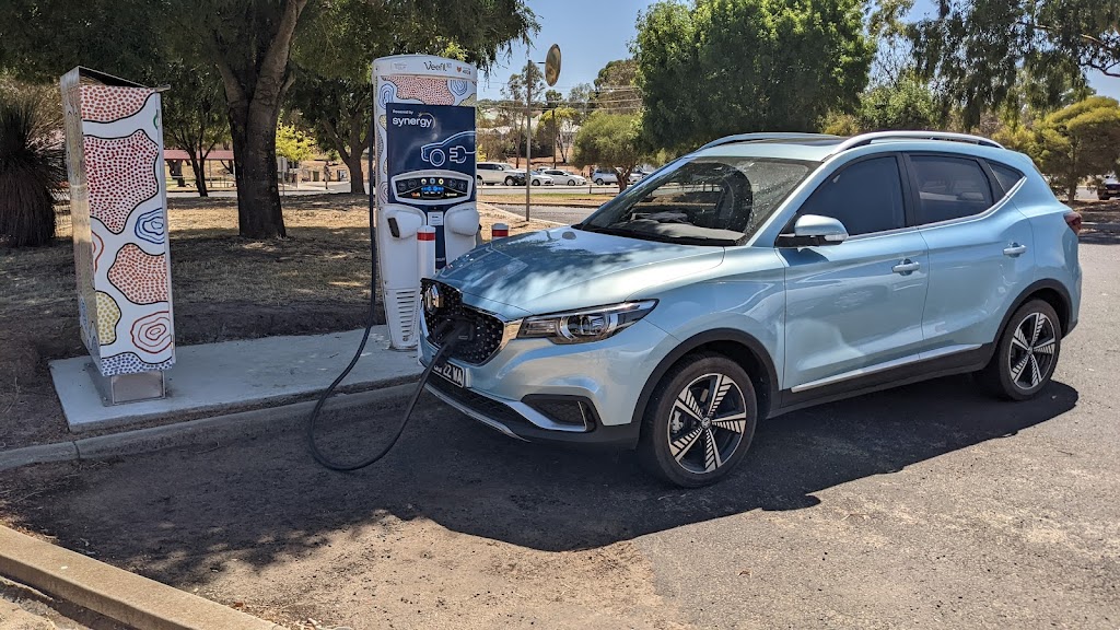 Chargefox Charging Station | 143 Albany Hwy, Kojonup WA 6395, Australia | Phone: 1300 518 038