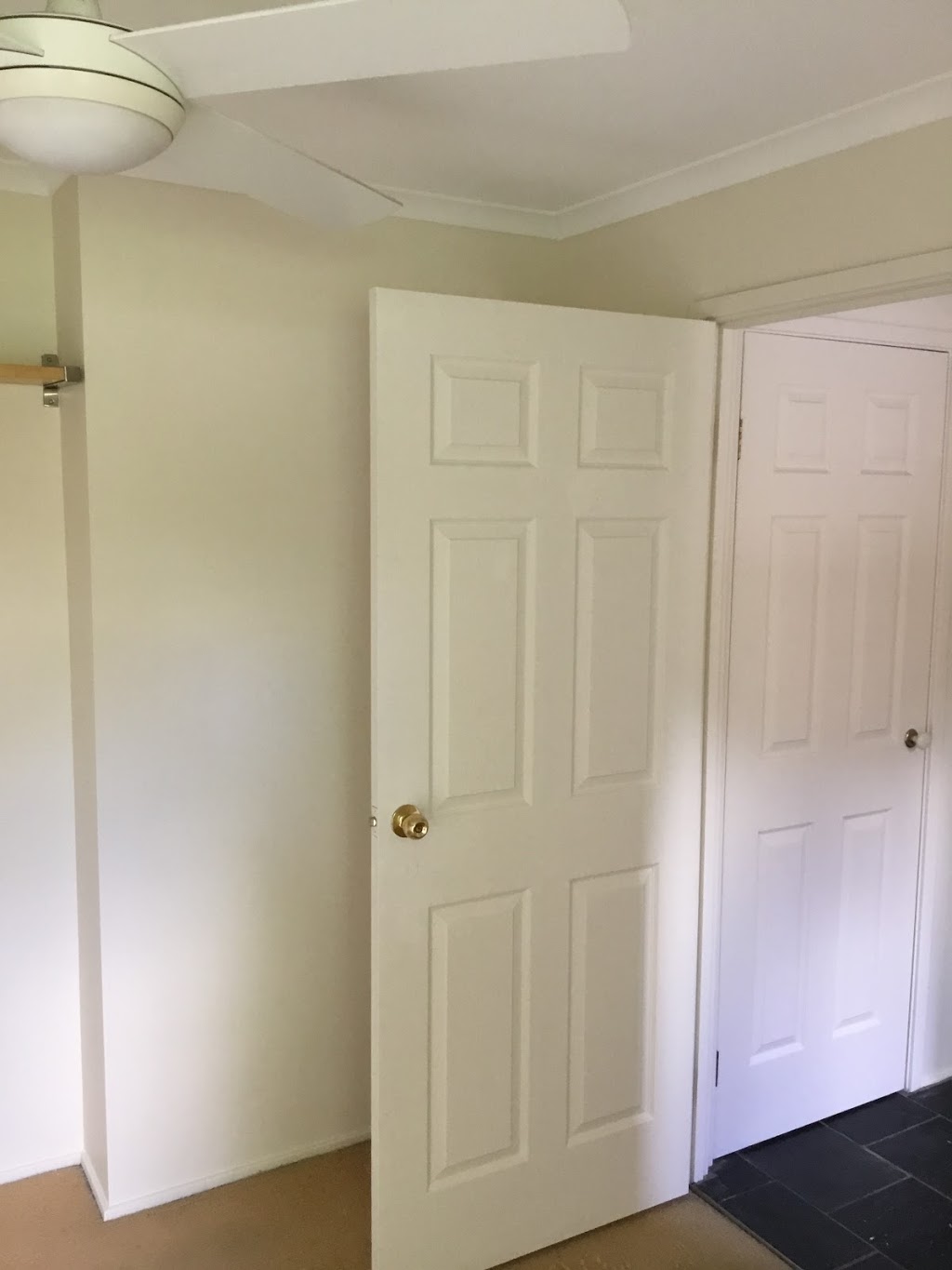 OZI QUALITY PAINTING SERVICES.PTY.LTD - Painter Blacktown & Hill | painter | Servicing Penrith, Blacktown, Blue Mountains, Hawkesbury, Windsor Hills District, Jordan Springs, Katoomba, Springwood, Marsden Park, Seven Hills, 14 Outlook Ave, Emu Heights NSW 2750, Australia | 0422727119 OR +61 422 727 119