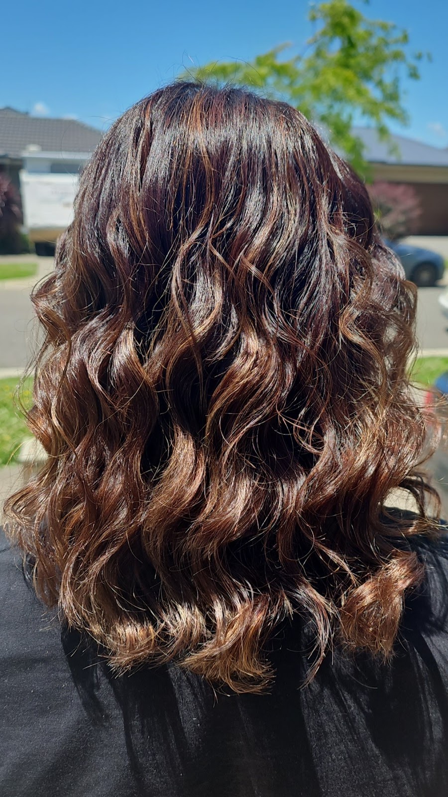Hair N Smiles | 19 Glebe Approach, Clyde North VIC 3978, Australia | Phone: 0470 618 591