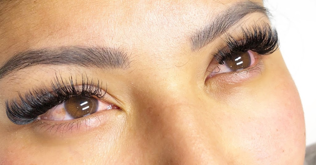 Deluxe Lashes & Cosmetic Tattoo | 35 Cleary Drive, Pitt Town NSW 2756, Australia | Phone: 0414 363 504