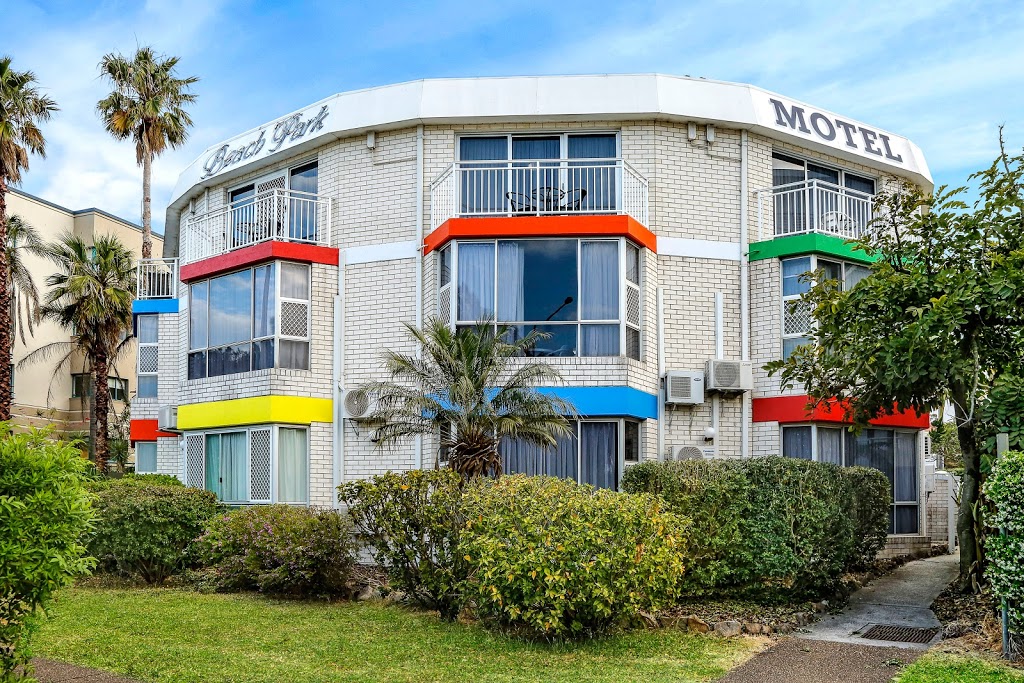 Beach Park Motel | lodging | 10 Pleasant Ave, North Wollongong NSW 2500, Australia | 0242261577 OR +61 2 4226 1577