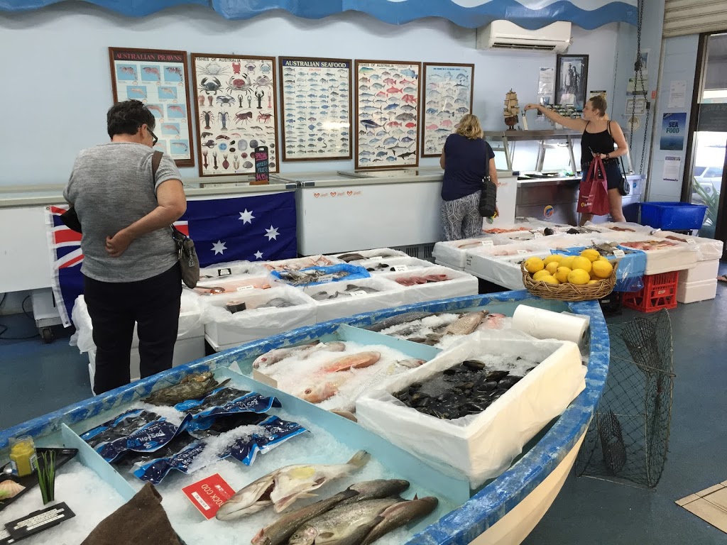 Carmels Seafood Market | store | 30 Frances Bay Dr, Darwin City NT 0800, Australia | 0889414852 OR +61 8 8941 4852