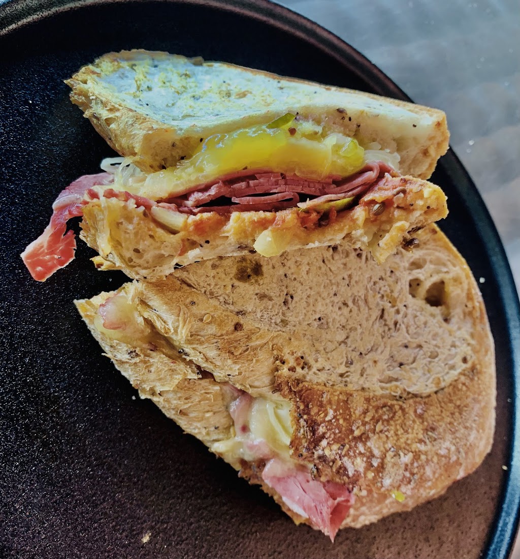 Matthew Marcs Cafe | Suite 15/25 Captain Cook Dr, Barrack Heights NSW 2528, Australia | Phone: (02) 4295 9986