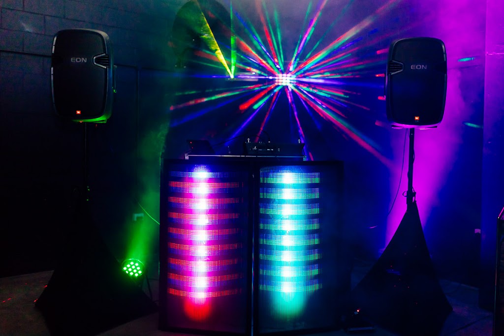 Ace Photo Booth Hire | 1 Vasey Ct, Upper Coomera QLD 4209, Australia | Phone: 0468 760 750