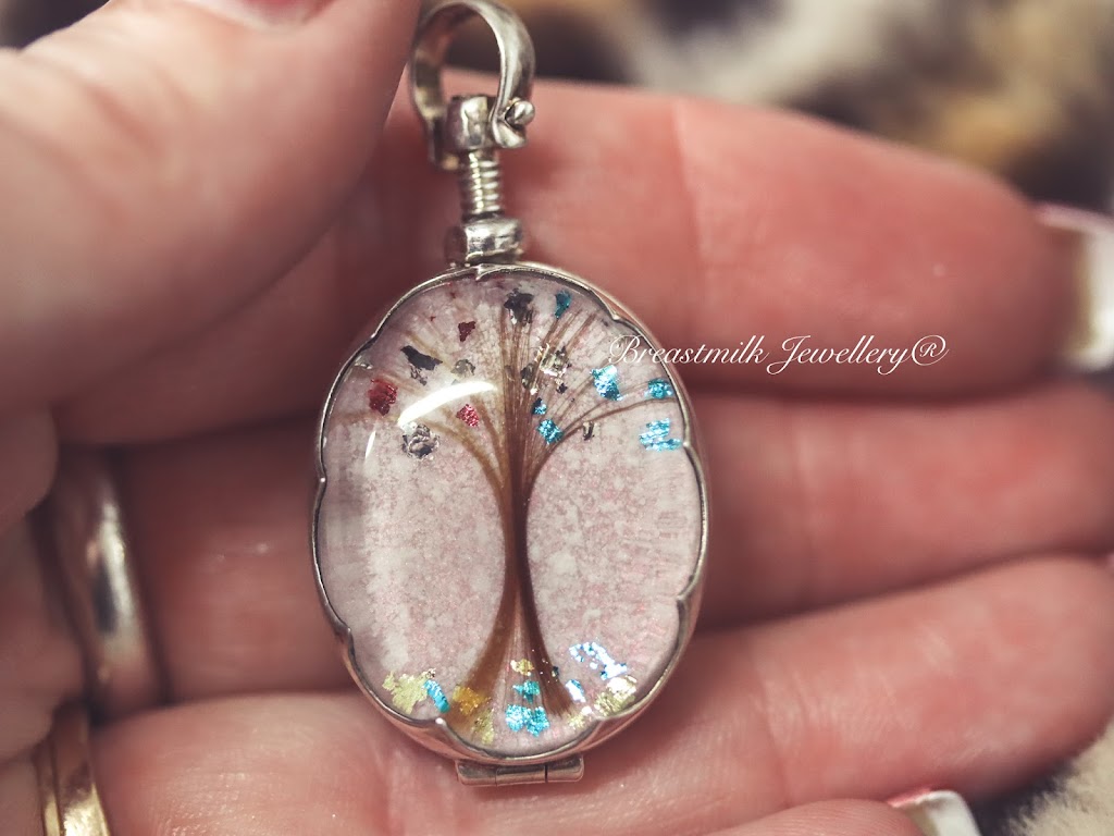 Breastmilk Jewellery | 16 Raglan St, Miners Rest VIC 3352, Australia | Phone: 0497 265 396