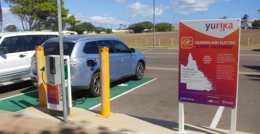 Chargefox Charging Station | 80 Santa Barbara Parade, Bowen QLD 4805, Australia | Phone: 1300 518 038