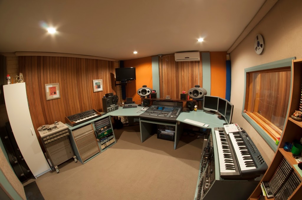 R & R Recordings Studio | electronics store | 12 Ida Pl, Blacktown NSW 2148, Australia | 0406951236 OR +61 406 951 236