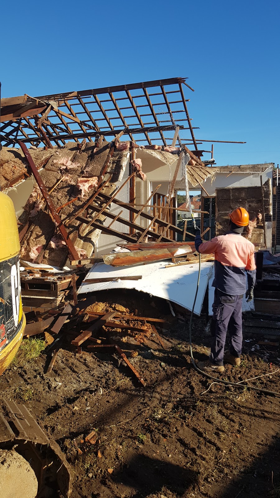 M&K Demolition Group | 24 Tusmore St, Roselands NSW 2196, Australia | Phone: 0404 429 995