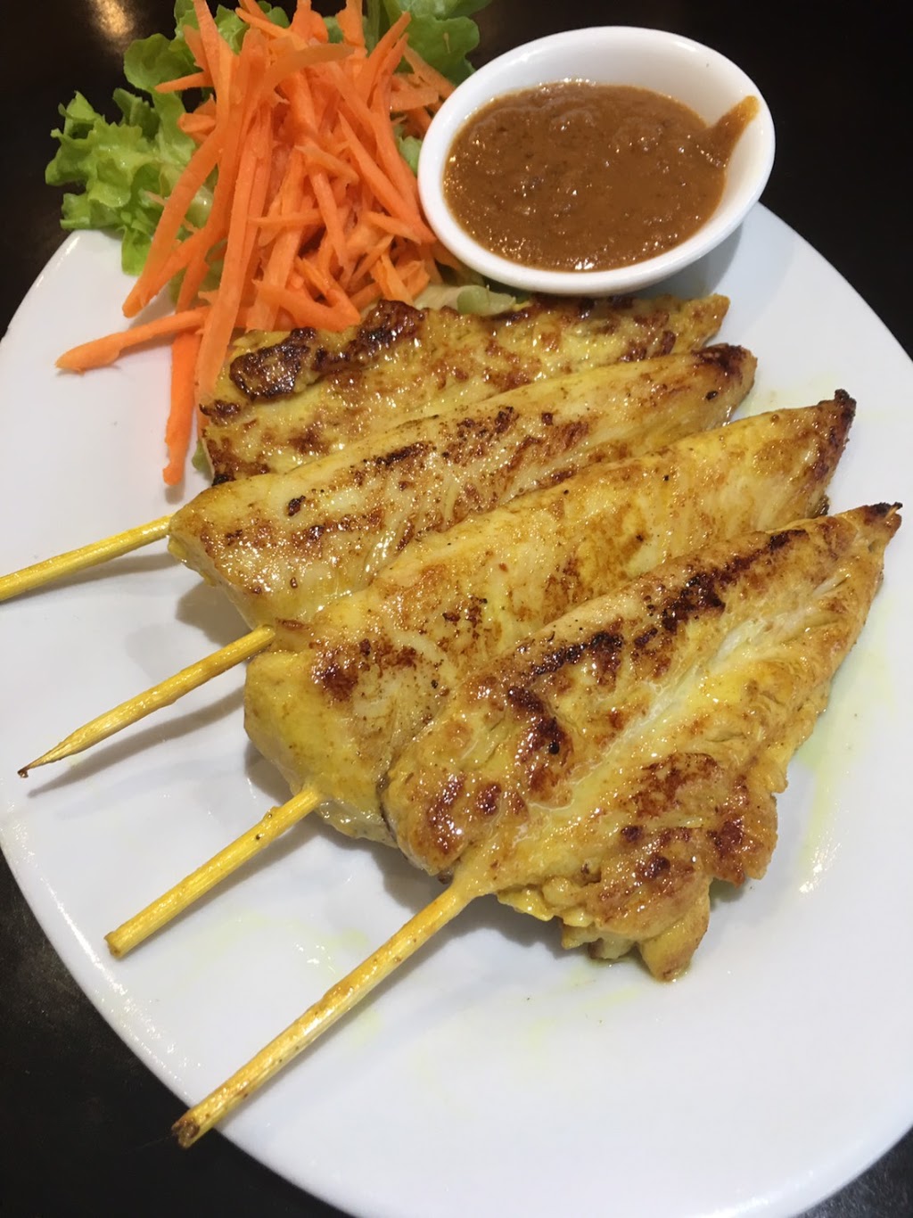 Thai Raby Restaurant | restaurant | 2 Spitfire Dr &, Hurricane Dr, Raby NSW 2566, Australia | 0298206316 OR +61 2 9820 6316