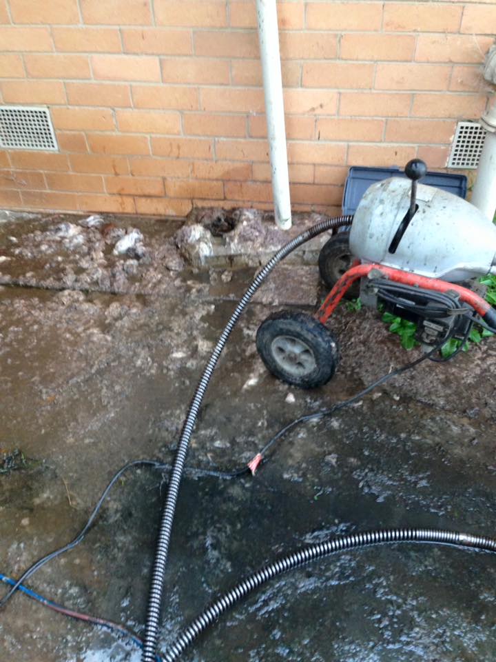 Ace Drain Cleaning | plumber | 27 Cassinia Ct, Thurgoona NSW 2640, Australia | 0497989992 OR +61 497 989 992