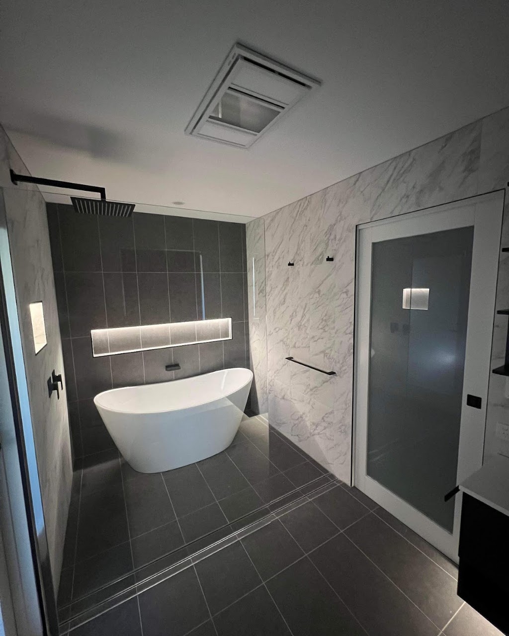 Realeasy Constructions | 36 Lilly Pilly Ct, Burpengary QLD 4505, Australia | Phone: 0448 379 305