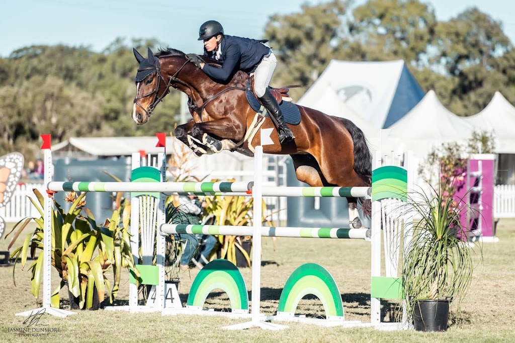 James Equestrian | 188 Armstrong Rd, Biddaddaba QLD 4275, Australia | Phone: 0422 171 421