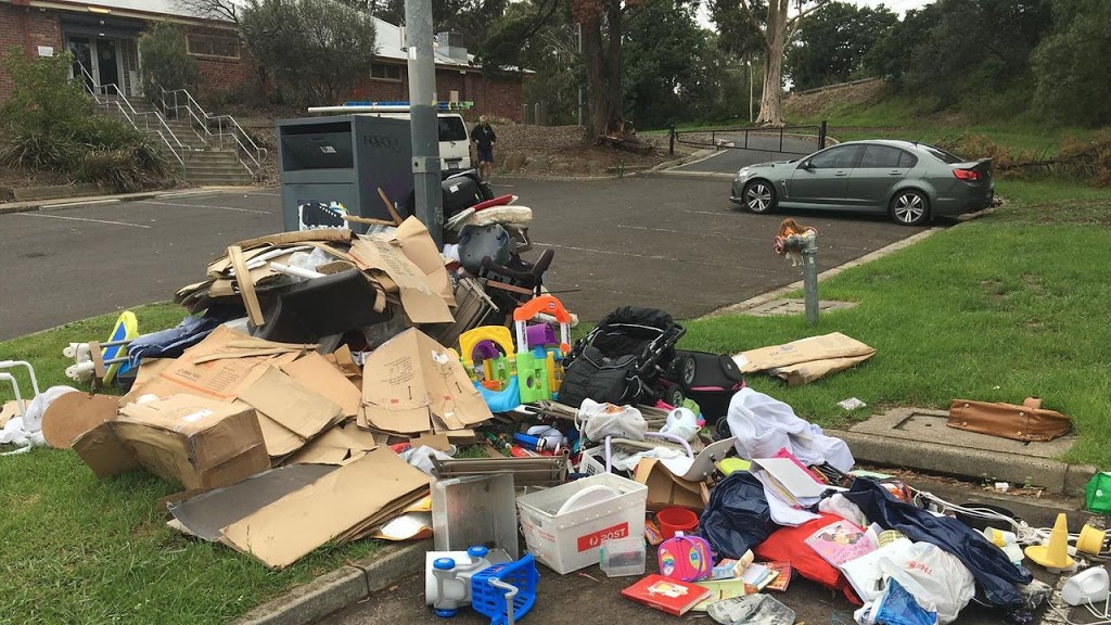 Bagmans Skip Hire | 31/33 Dongala Dr, Werribee VIC 3030, Australia | Phone: 0412 539 008