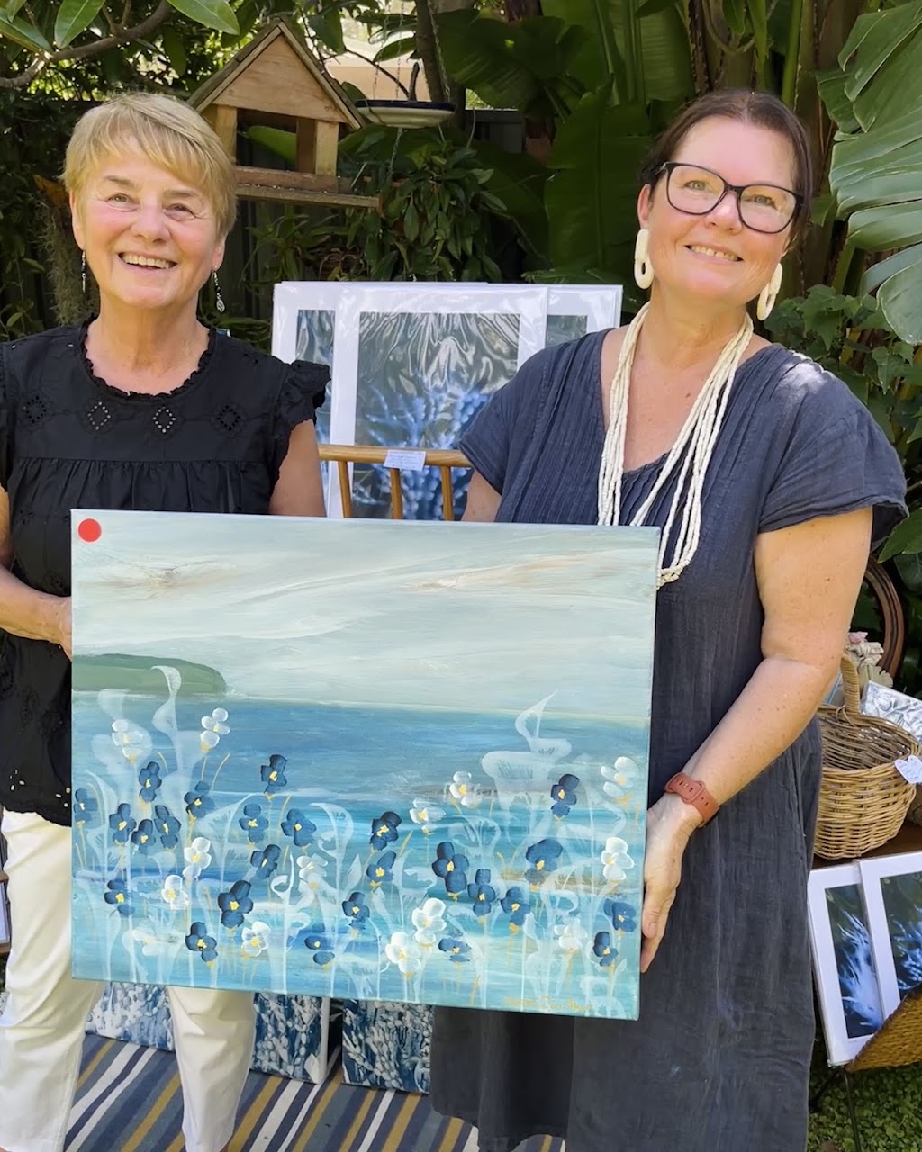 Naomi Crowther Artist | 33 Newth Pl, Surf Beach NSW 2536, Australia | Phone: 0418 974 455