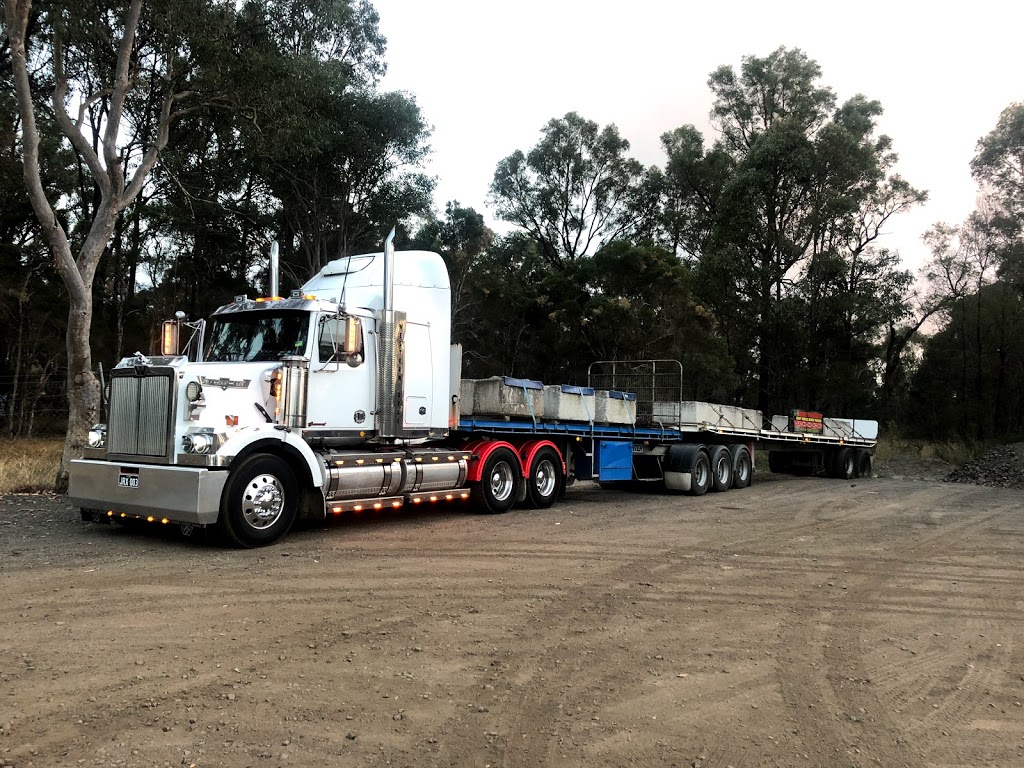 J Heavy Vehicle Training |  | King Rd, Wilberforce NSW 2756, Australia | 0414585600 OR +61 414 585 600