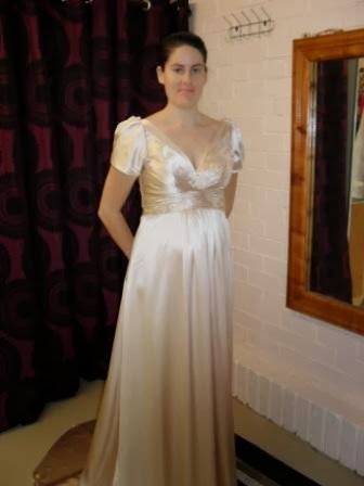 Sharens Dressmaking & Alterations | 2 Elysian Cres, Camira QLD 4300, Australia | Phone: (07) 3818 7796