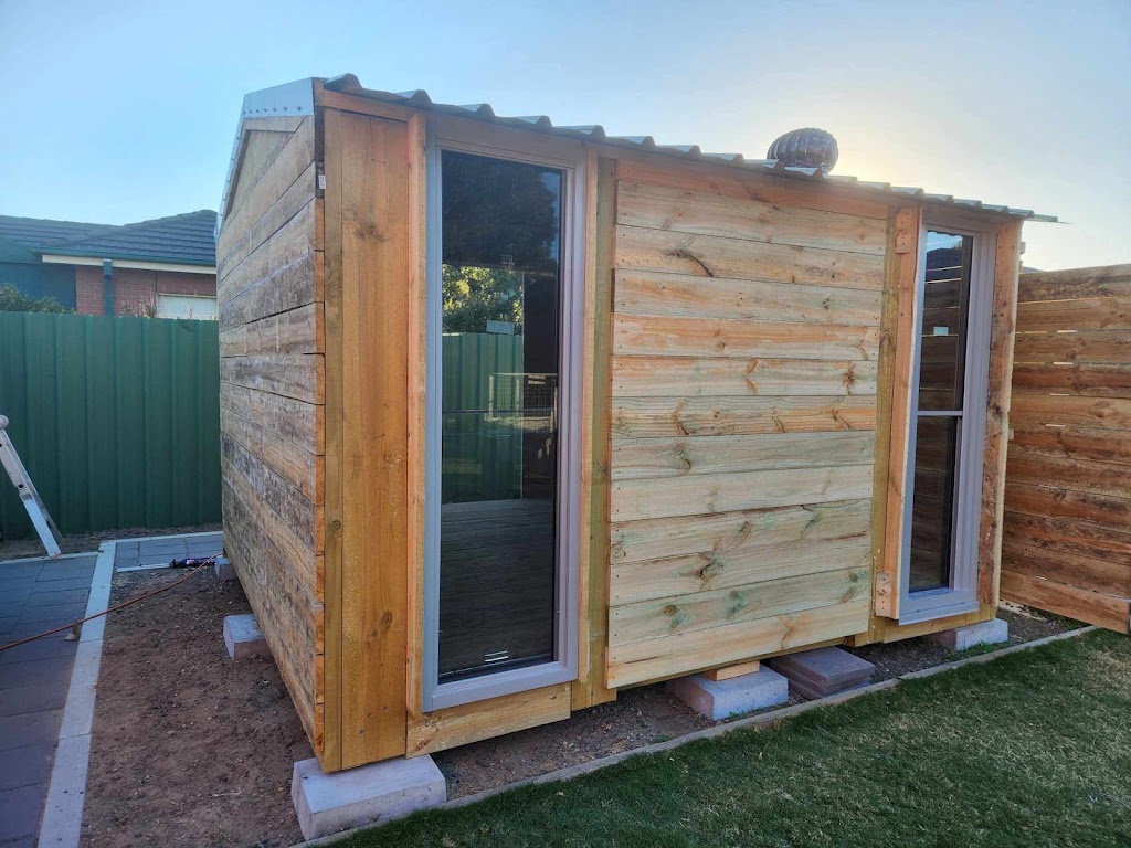 Ravenstone Cabins | 850 Glenburnie Rd, Whittlesea VIC 3757, Australia | Phone: 0408 437 686