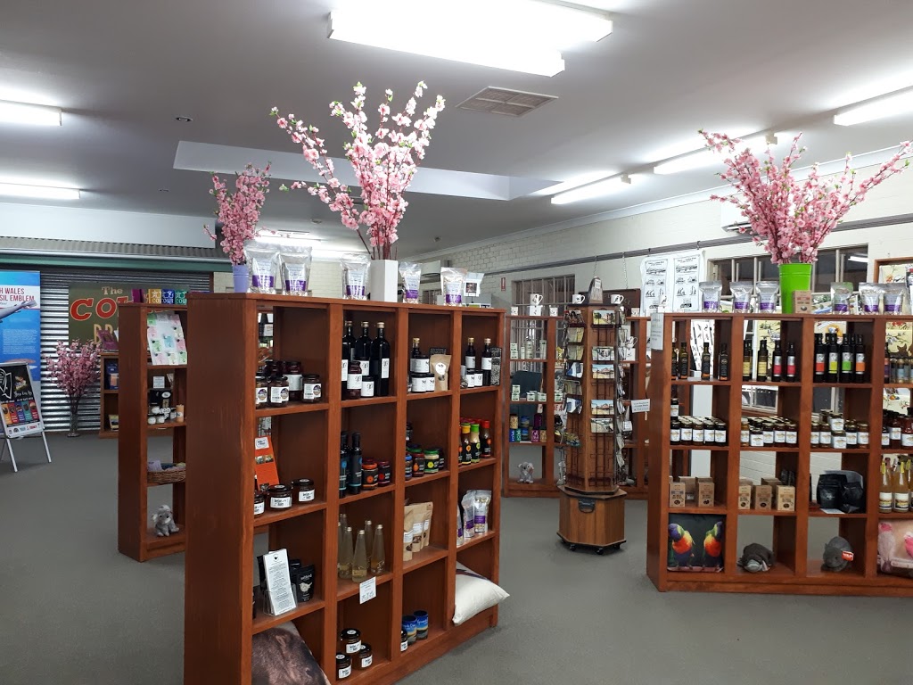 Cowra Visitor Information Centre | Mid Western Hwy, Cowra NSW 2794, Australia | Phone: (02) 6342 4333