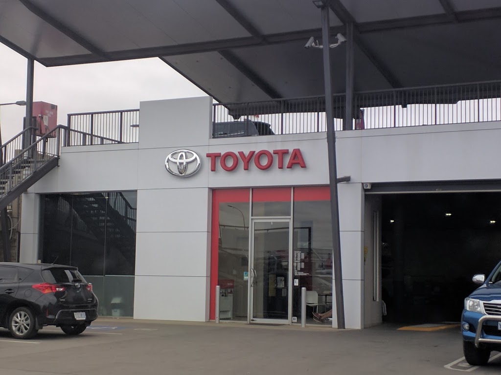 Canberra Toyota (4 O'Brien Pl) Opening Hours
