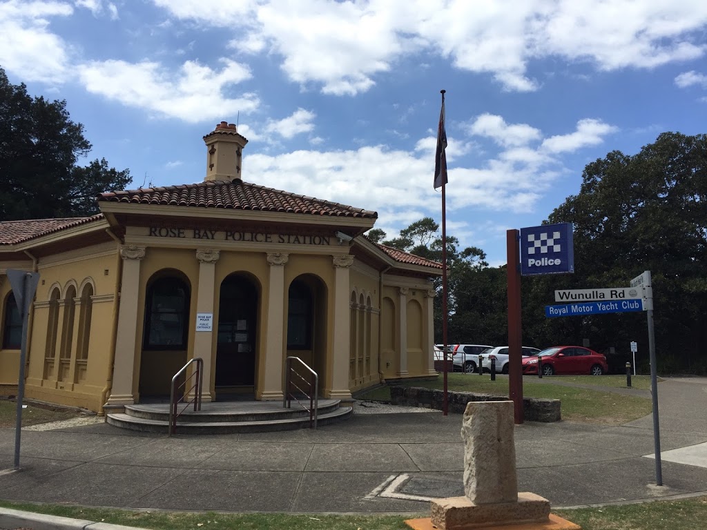 Rose Bay Police Station | police | 1 Wunulla Rd, Point Piper NSW 2027, Australia | 0293626399 OR +61 2 9362 6399