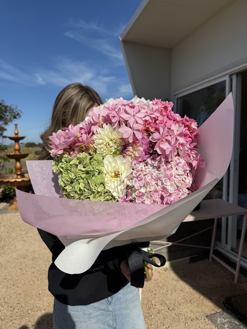 Flora By Maxiflora | 1 Samuel Amess Dr, Newhaven VIC 3925, Australia | Phone: 0403 184 134