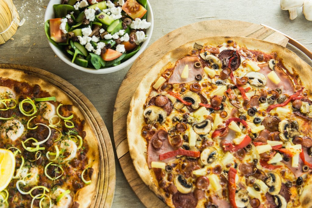 Stromboli’s Pizza | 14/1 Bilambee Ave, Bilgola Plateau NSW 2107, Australia | Phone: (02) 8919 0703