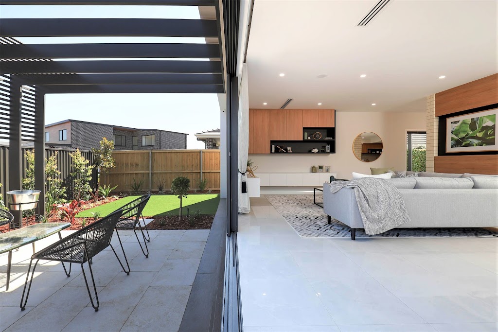 King Homes NSW - HomeWorld Leppington | general contractor | 54 Arkenstone Way, Leppington NSW 2179, Australia | 0287950022 OR +61 2 8795 0022