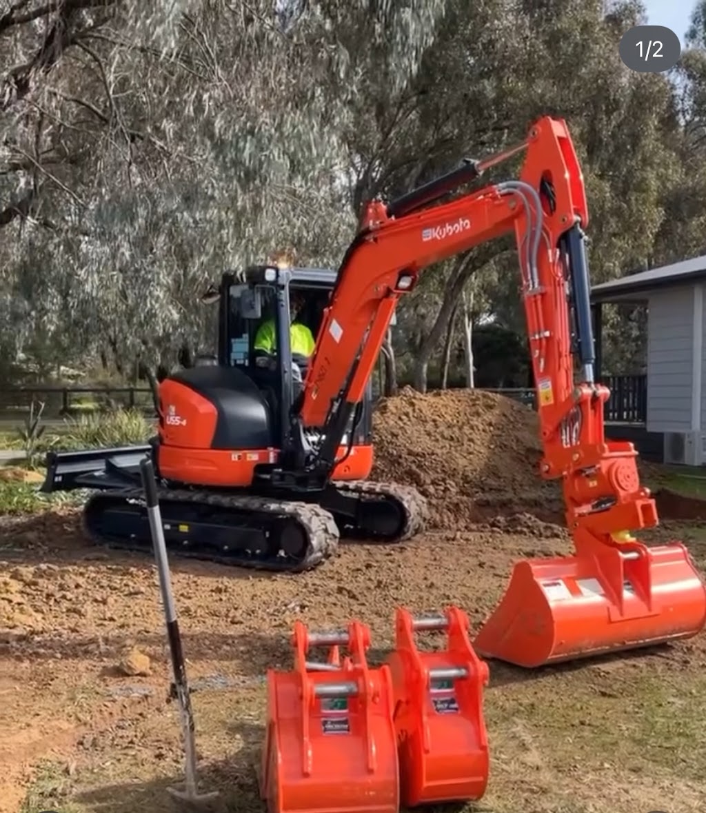 Diggermate Mini Excavator Hire Shepparton | 76 Old Dookie Rd, Shepparton VIC 3630, Australia | Phone: 0438 051 735