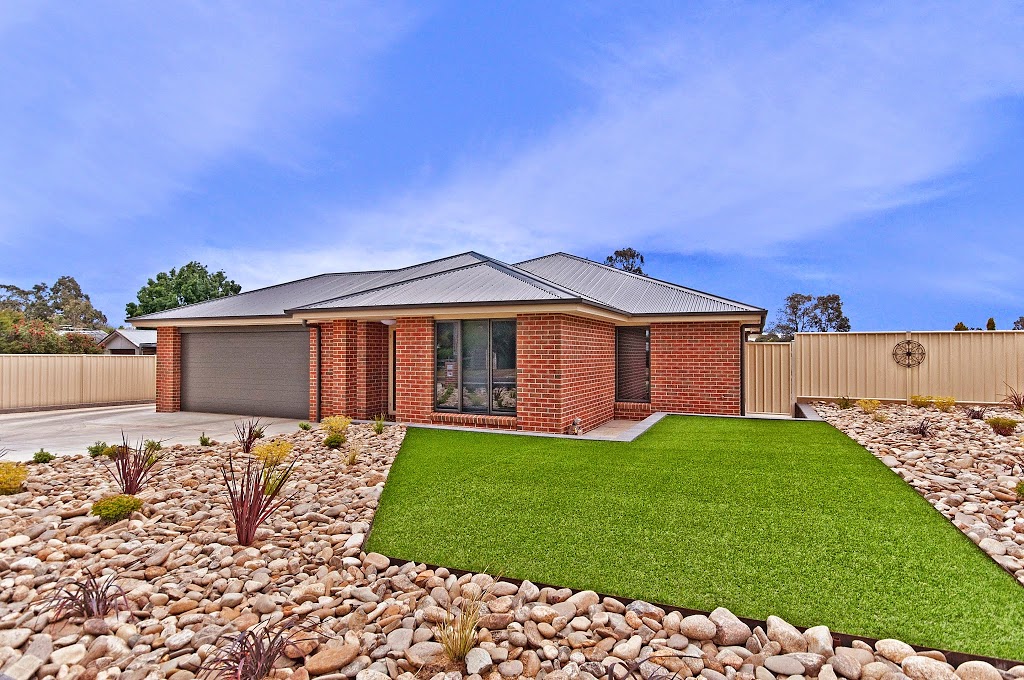 Ray White Emms Mooney | real estate agency | 28 Adelaide St, Blayney NSW 2799, Australia | 0263684611 OR +61 2 6368 4611