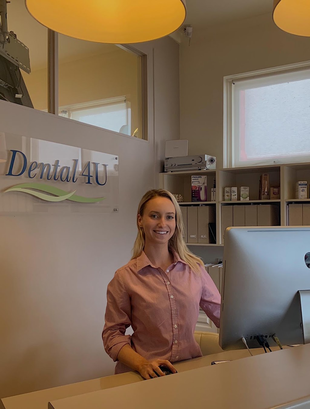 DENTAL4U YARRAVILLE DENTIST | dentist | 11C Murray St, Yarraville VIC 3013, Australia | 0396877786 OR +61 3 9687 7786