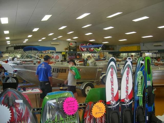 Ballina Marineland Boat Sales | store | 22 Endeavour Cl, Ballina NSW 2478, Australia | 0266862669 OR +61 2 6686 2669