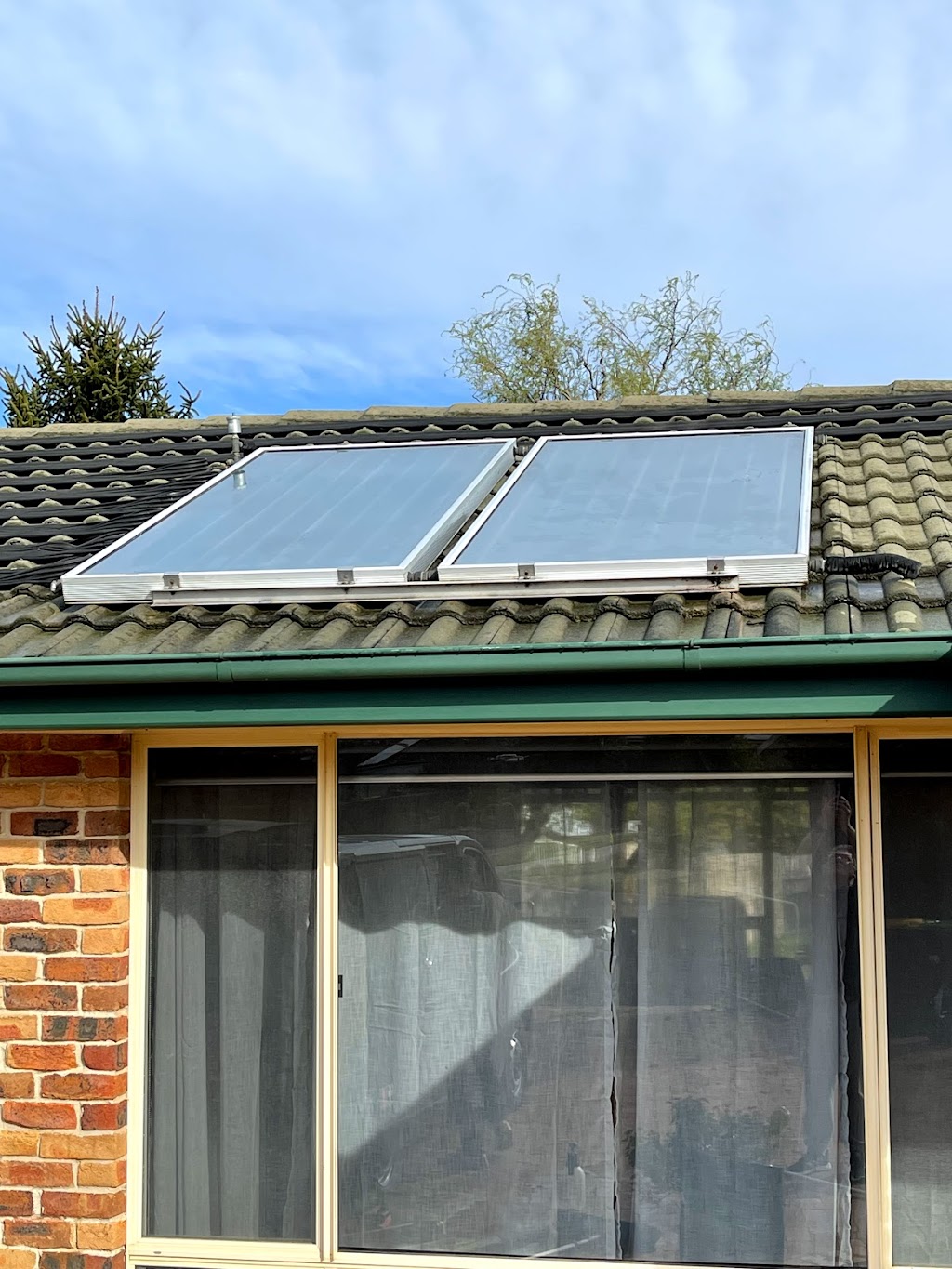 Solar Wash & Gutter Clean |  | 16/17 Old Dairy Cl, Moss Vale NSW 2577, Australia | 0248552971 OR +61 2 4855 2971