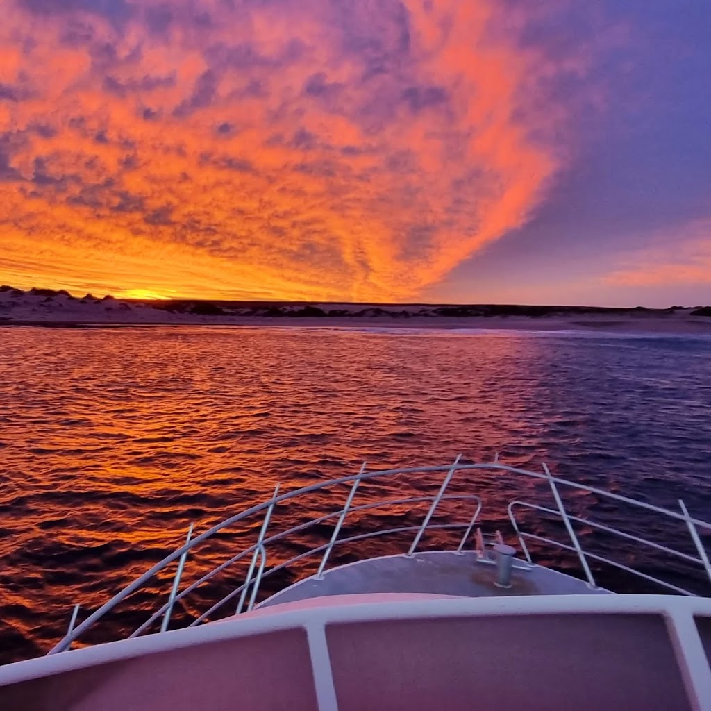Kalbarri Offshore Adventures | 160 Grey St, Kalbarri WA 6536, Australia | Phone: 0427 010 976