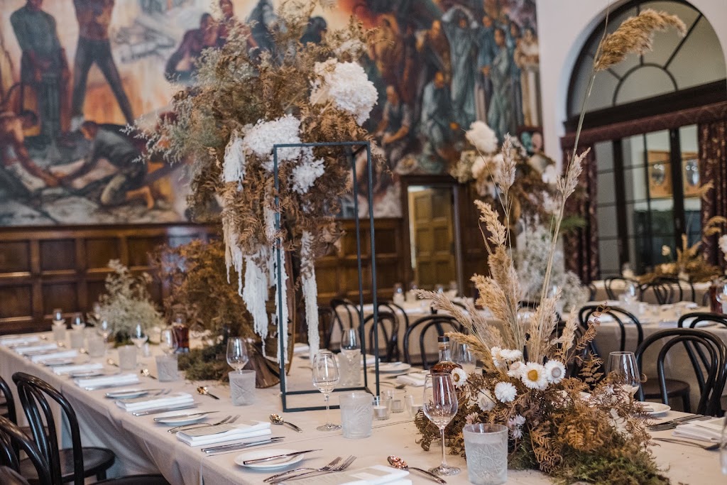 Lime Tree Bower Florist | 395 Sailors Bay Rd, Northbridge NSW 2063, Australia | Phone: 0493 257 504