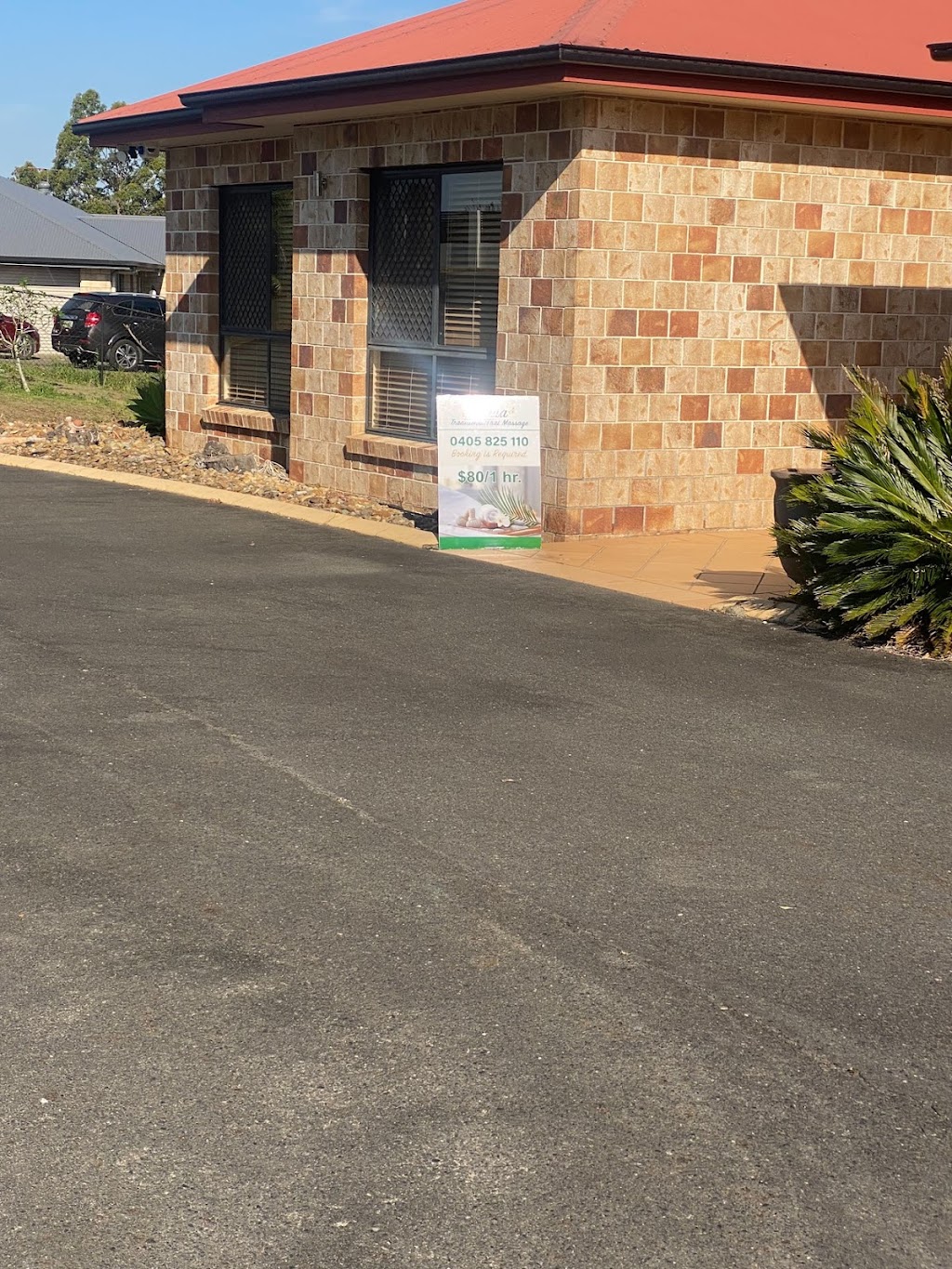 Nina Traditional Thai massage | 74 Dickman Rd, Forestdale QLD 4118, Australia | Phone: 0405 825 110