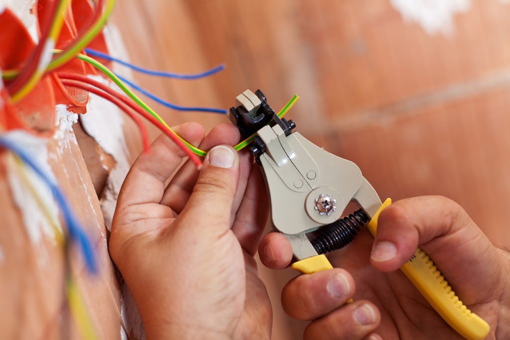 A1 Sparky Services | electrician | 49 Hargrave St, Morayfield QLD 4506, Australia | 0417637714 OR +61 417 637 714