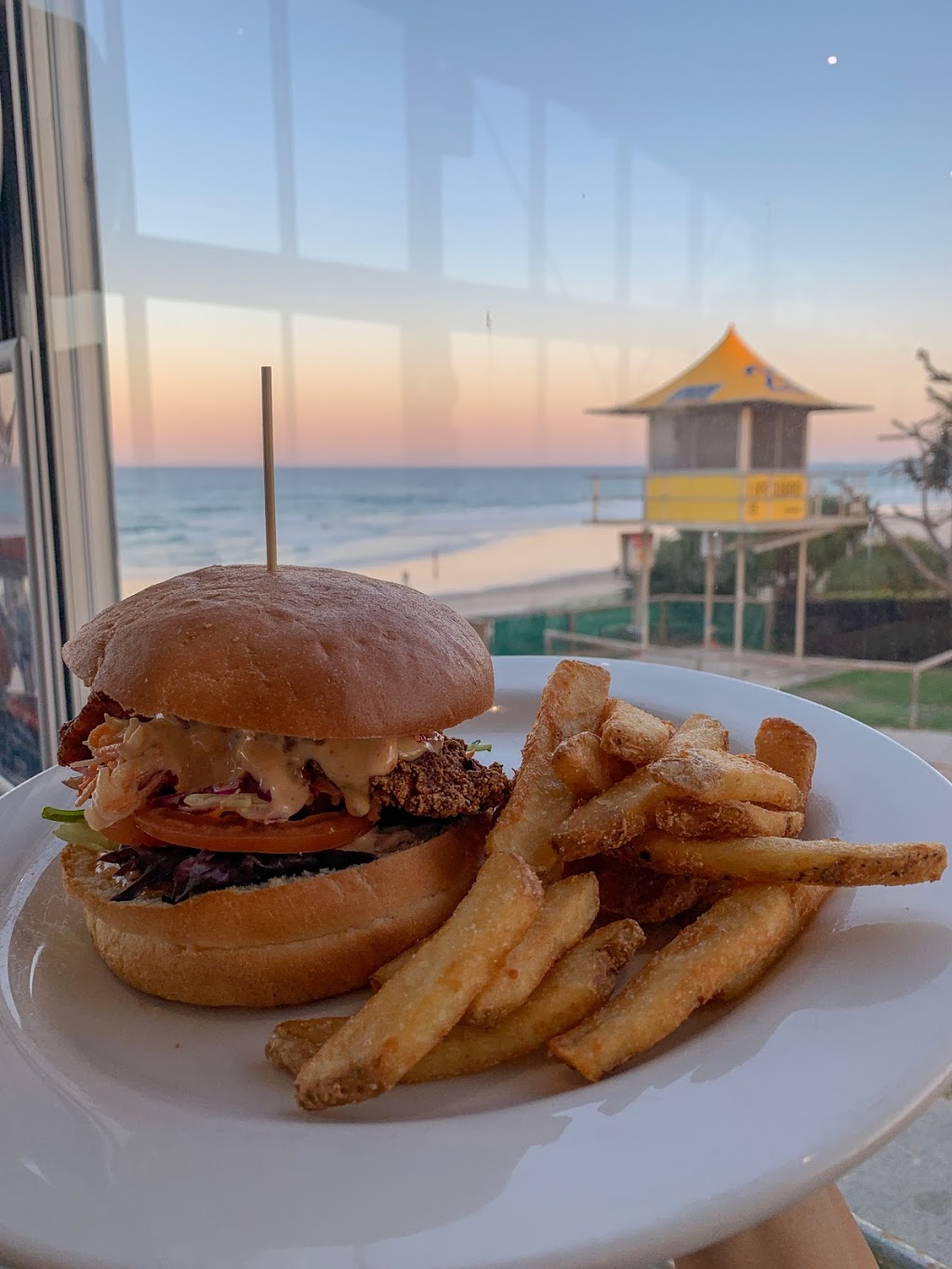 Nobbys Beach Surf Club | 25 Albatross Ave, Mermaid Beach QLD 4218, Australia | Phone: (07) 5578 6680