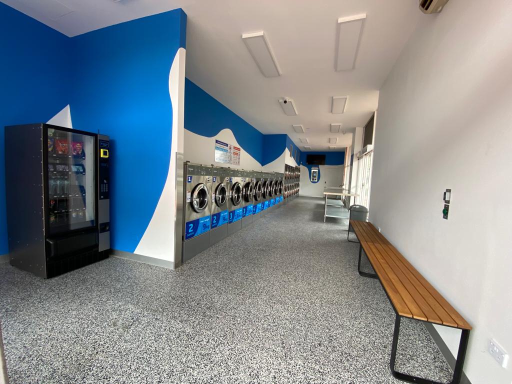 A+ Laundromat | laundry | Shop 8/348 Mountain Hwy, Wantirna VIC 3152, Australia | 0401688085 OR +61 401 688 085