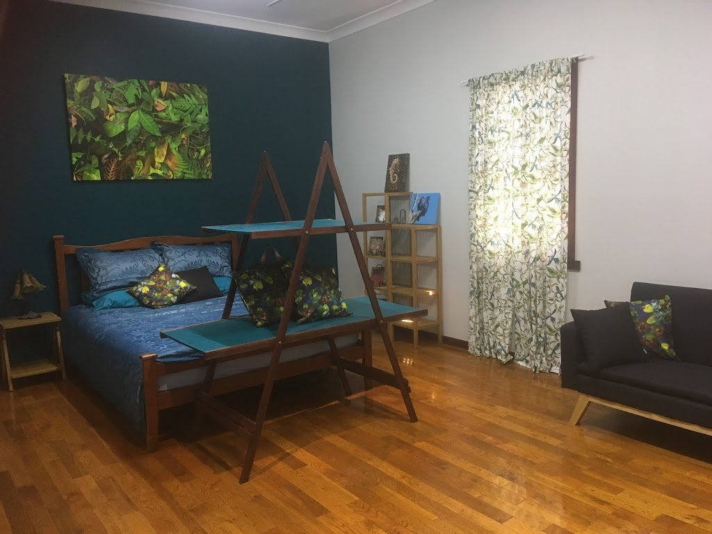 Staying in Mt Molloy | 12 Main St, Mount Molloy QLD 4871, Australia | Phone: 0456 405 315