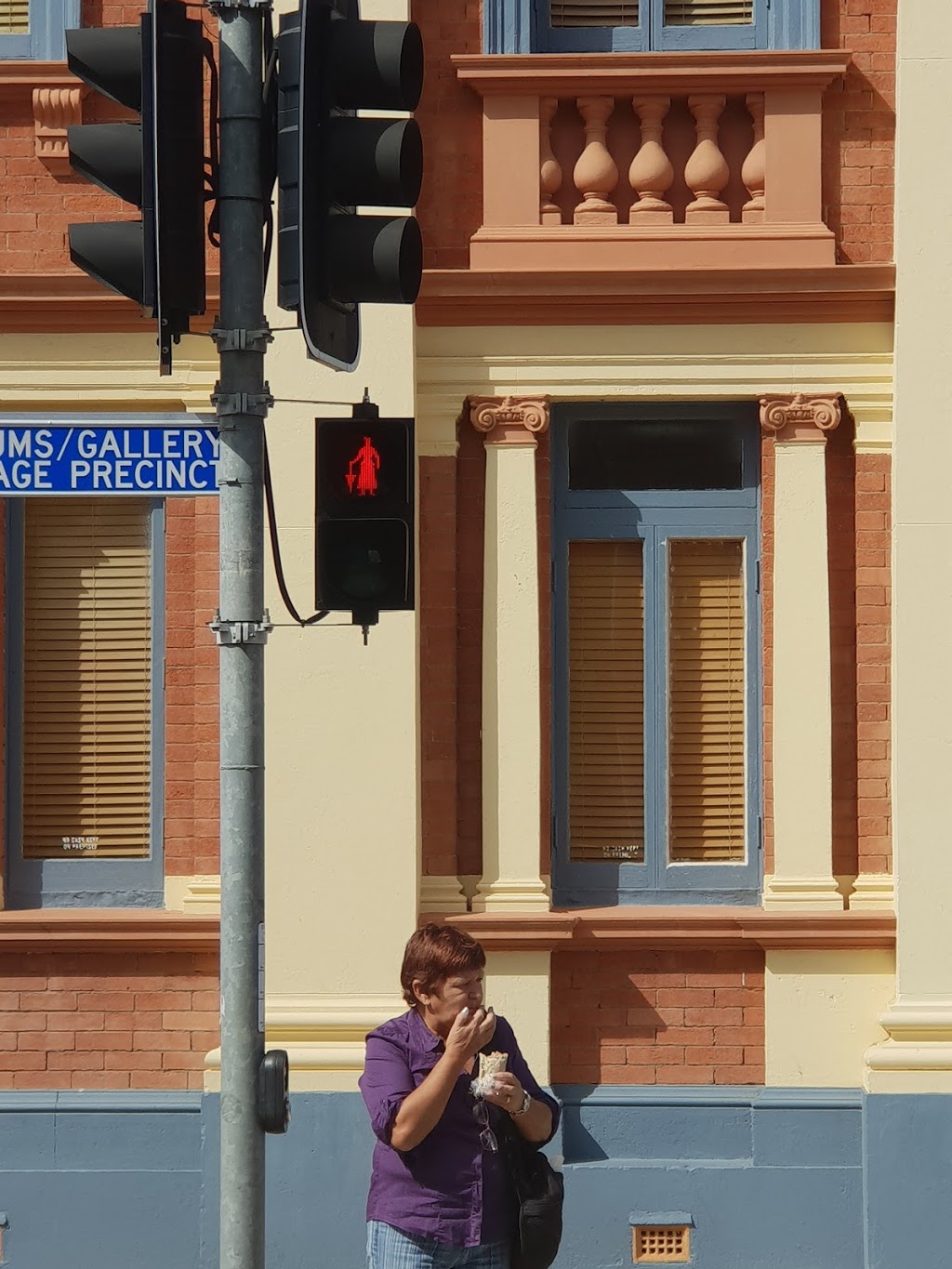 A Spoon full of Sugar cafe | Customs House Residence, 103 Wharf St, Maryborough QLD 4650, Australia | Phone: (07) 4122 2286