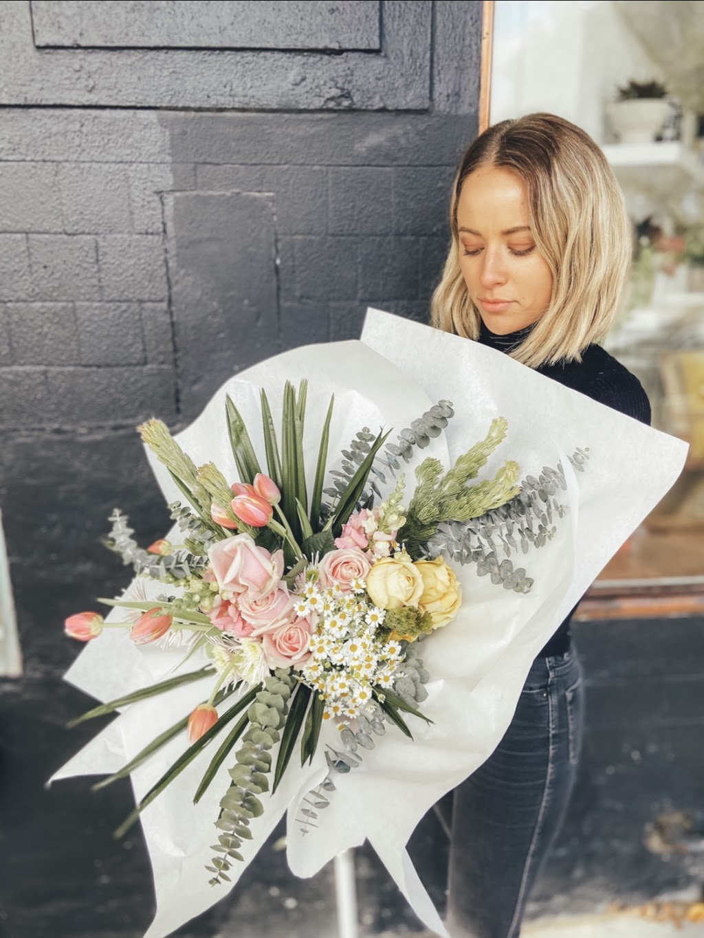 Aster + Wilde | florist | 114 Fordham Ave, Camberwell VIC 3124, Australia | 0490144383 OR +61 490 144 383