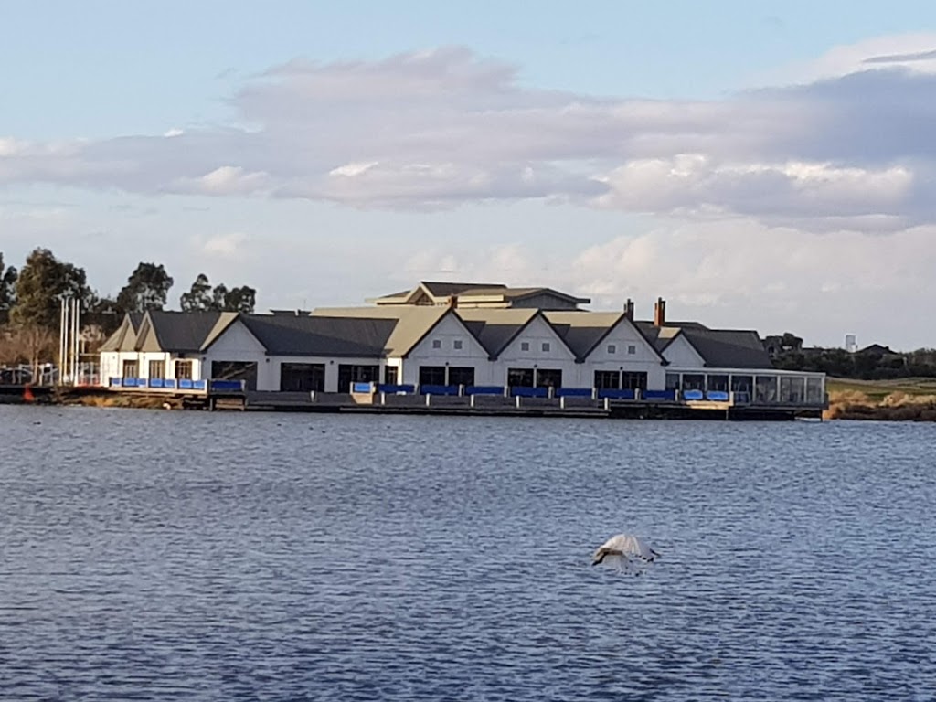 Sanctuary Lakes Resort Services Ltd | lodging | 72 Greg Norman Dr, Point Cook VIC 3030, Australia | 0393949400 OR +61 3 9394 9400