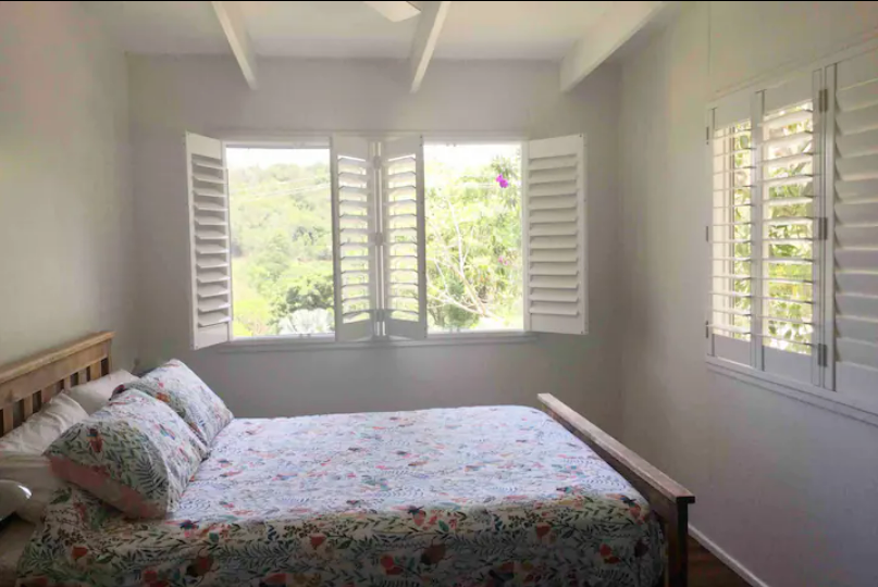 Green Hill Cottage, Noosa Hinterland | 1055 Pomona Kin Kin Rd, Kin Kin QLD 4571, Australia | Phone: 0410 629 088