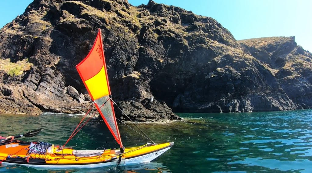 Encounter Sea Kayaking | Kent Dr, Victor Harbor SA 5211, Australia | Phone: 0422 079 355
