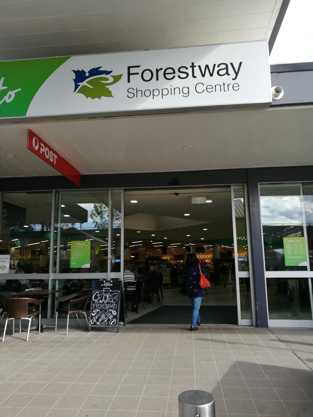Forestway Shopping Centre | Warringah Rd & Forest Way, Frenchs Forest NSW 2086, Australia | Phone: (02) 9451 3857