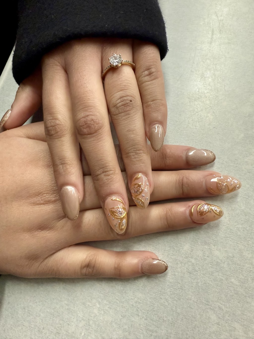 Ash lash & nails professional studio | 23 Oldbury Pl, Forest Lake QLD 4078, Australia | Phone: 0481 849 575