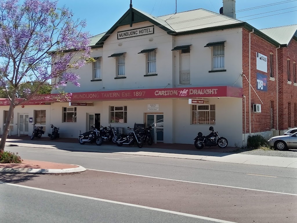 Mundijong Tavern | 32 Paterson St, Mundijong WA 6123, Australia | Phone: (08) 9525 5110