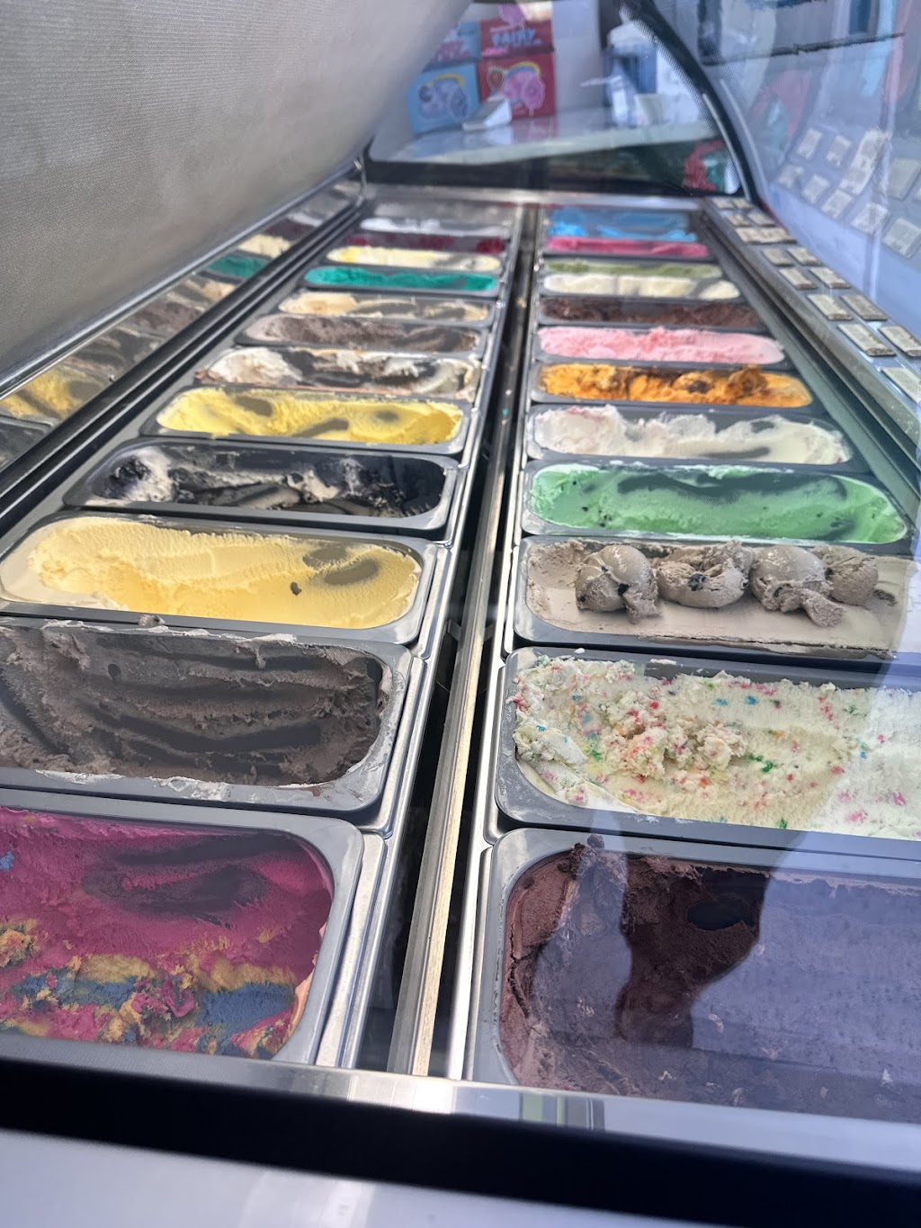 Ice cream Tree | 1 Temple St, Heyfield VIC 3858, Australia | Phone: 0493 426 939
