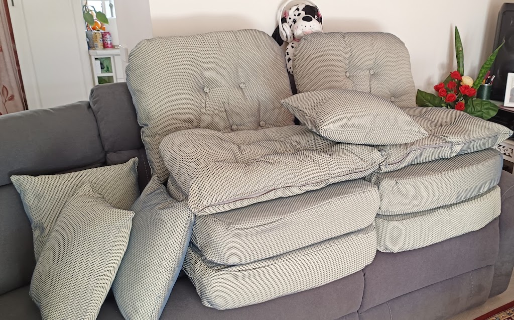 Lalas Sewing and Alterations | 9A Thomas Pl, Bligh Park NSW 2756, Australia | Phone: 0451 757 355